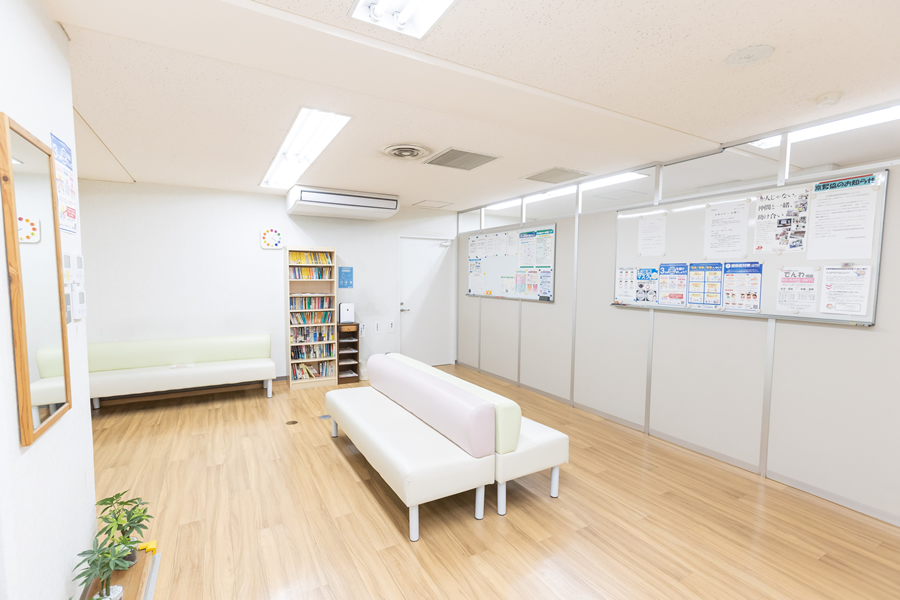 池田クリニック 京都　待合室